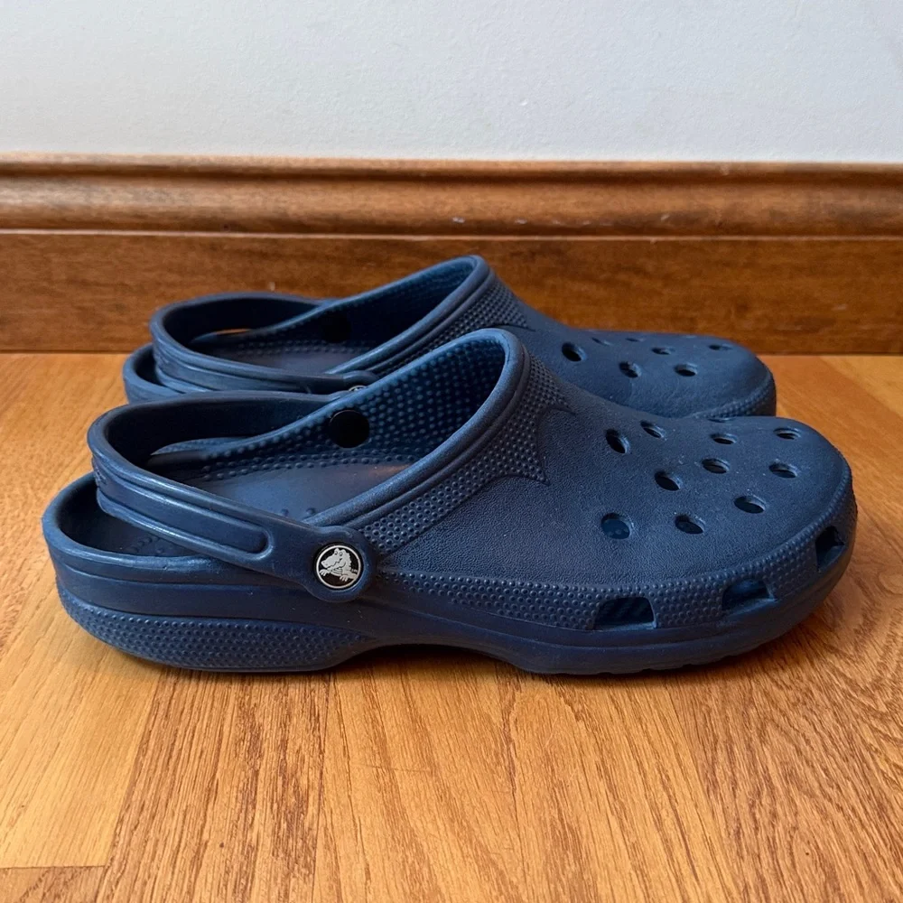 CROCS Classic Clogs Navy Blue Unisex Men’s 10-11 Women’s 12-14 Great Condition! - Picture 3 of 9
